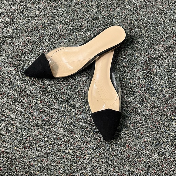 Black & Clear Transparent Vinyl Acrylic Pointed Toe Slides Flat Shoes Sz 6.5/7 - Picture 5 of 16